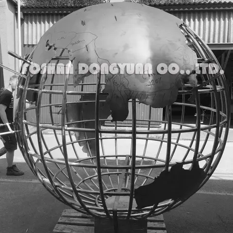 2 Meter Decorative Stainless Steel Gadern Ball with World Map